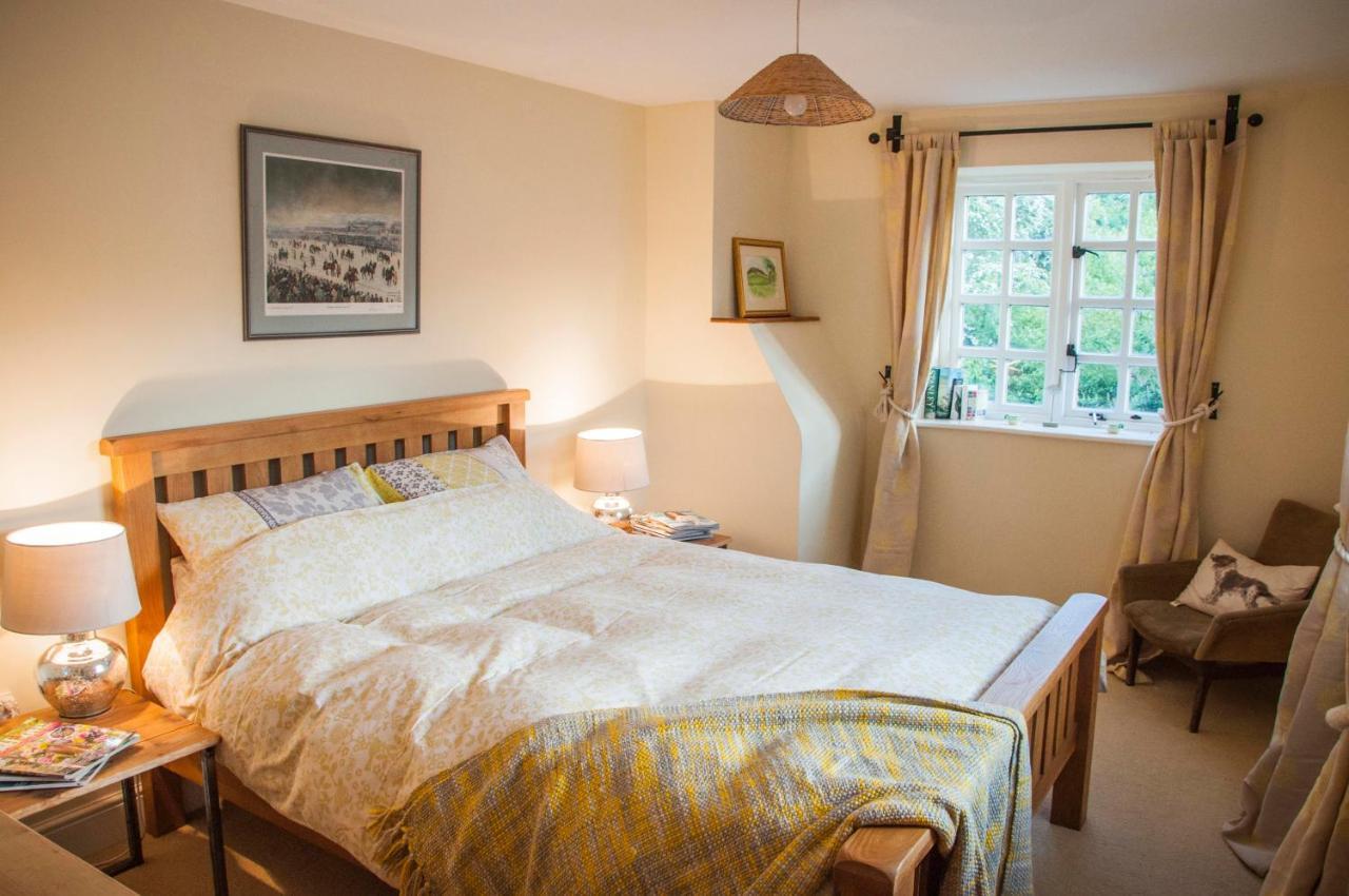 Milton Farm Bed and Breakfast East Knoyle Εξωτερικό φωτογραφία